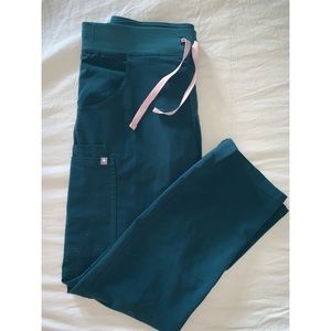 FIGS scrub set (M)